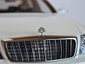 1:18 Auto Art Maybach 57 S 2005 White. Uploaded by Ricardo